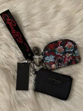 ED HARDY Signature 2-Pieces Pouch Wristlet Set in Black Multi